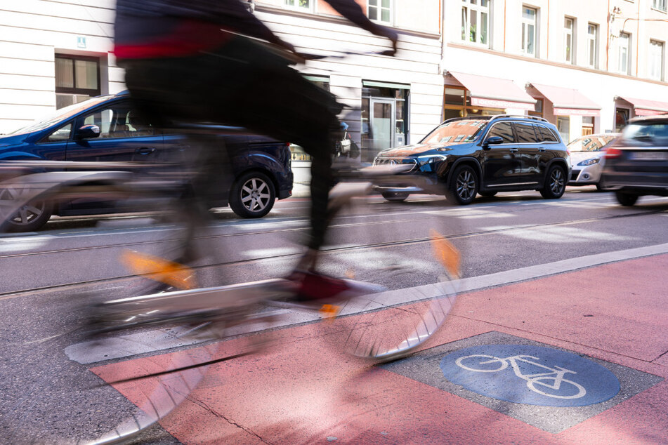 Wie sicher sind die Radwege in München wirklich? Das soll nun eine entsprechende Untersuchung klären.
