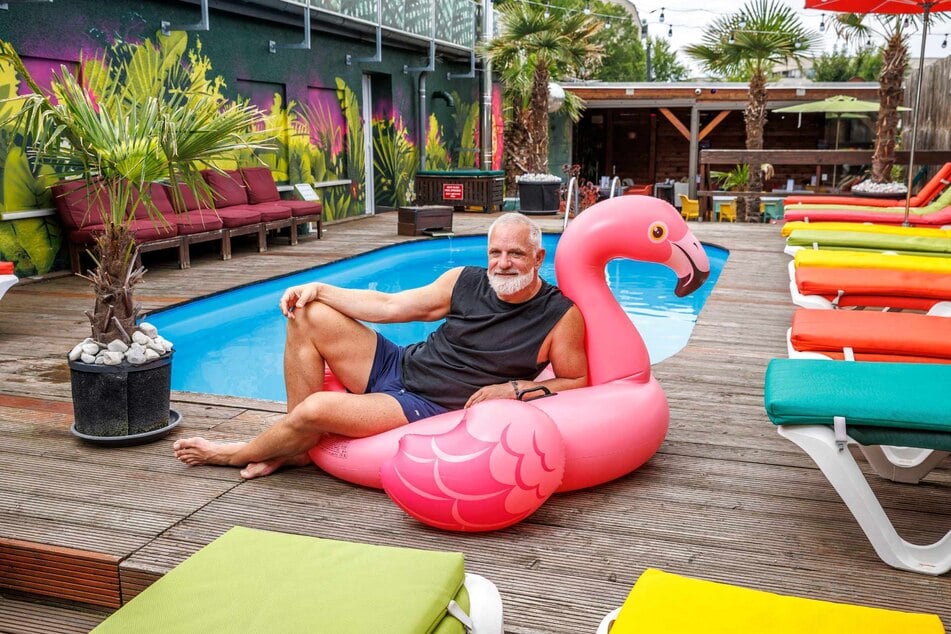 Ralf Koppetzki (50) ist Chef von Dresdens schwuler Sauna "Paradise", lädt seit mehr als 25 Jahren zum lustvollen Aufguss.