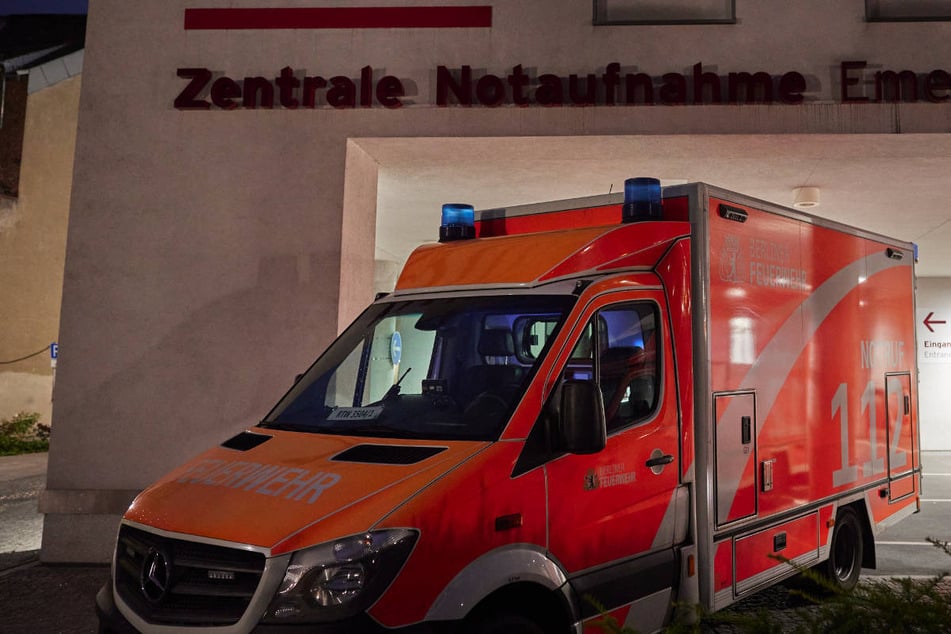 Nach einem Unfall in Berlin-Karow musste ein achtjähriges Mädchen im Krankenhaus aufgenommen werden. (Symbolbild)