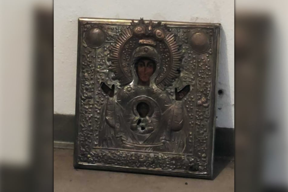 Ein Foto des Kunstwerks "Madonna mit Kind" liegt der Polizei vor.