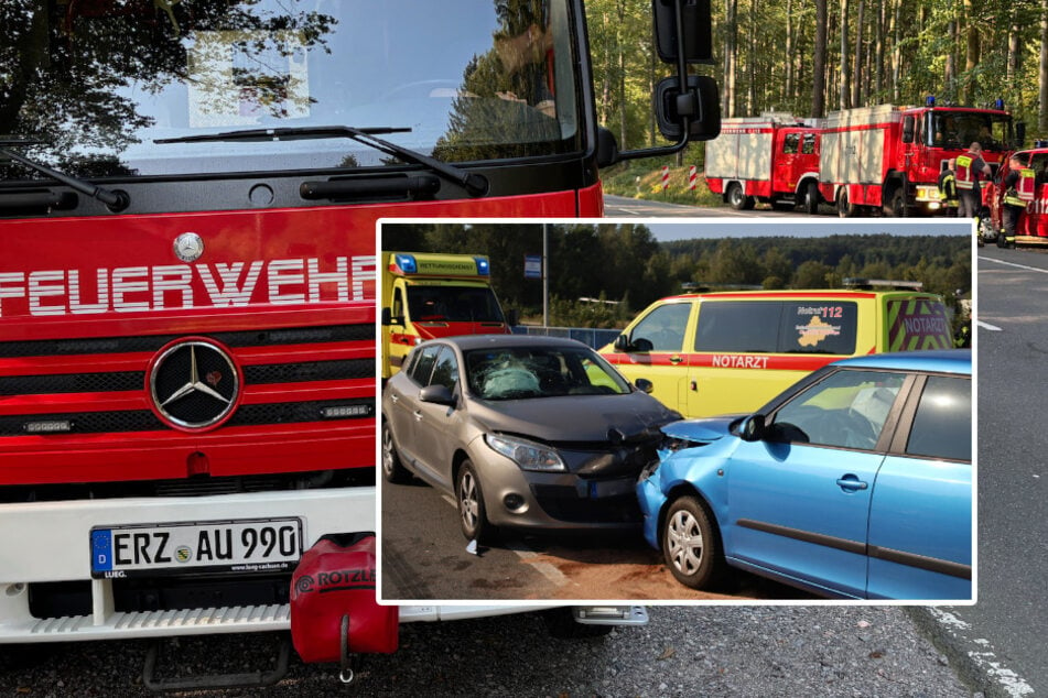 Straßensperrung nach heftigem Unfall im Erzgebirge: Auer Feuerwehr im Dauereinsatz