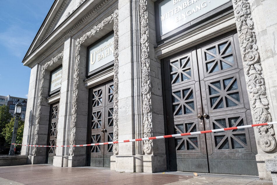 Der Brand am U-Bahnhof Wittenbergplatz sorgte vor zwei Wochen für große Einschränkungen.