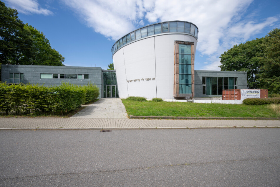 Die neue Synagoge in der Stollberger Straße 28 in Chemnitz muss bis 2025 durch Sicherheitsarbeiten dichtmachen.