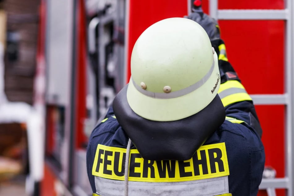 44 Kameraden der Feuerwehr waren im Einsatz. (Symbolbild)