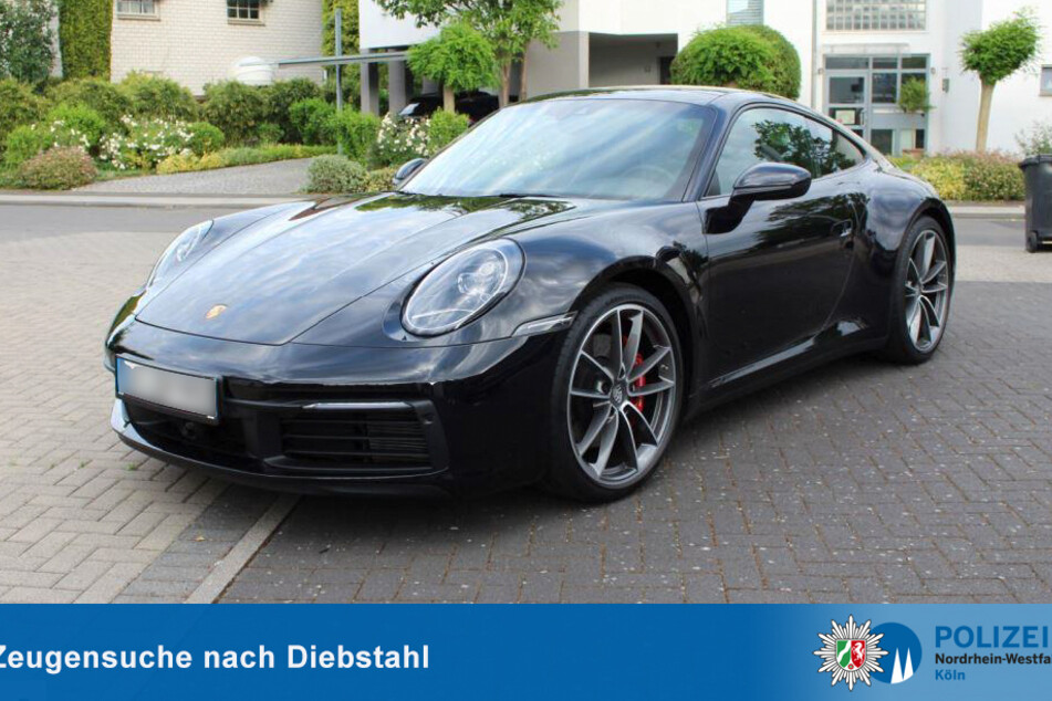 Der Sportwagen besitzt einen Wert von rund 100.000 Euro. Die Polizei sucht nach Zeugen für den Diebstahl.