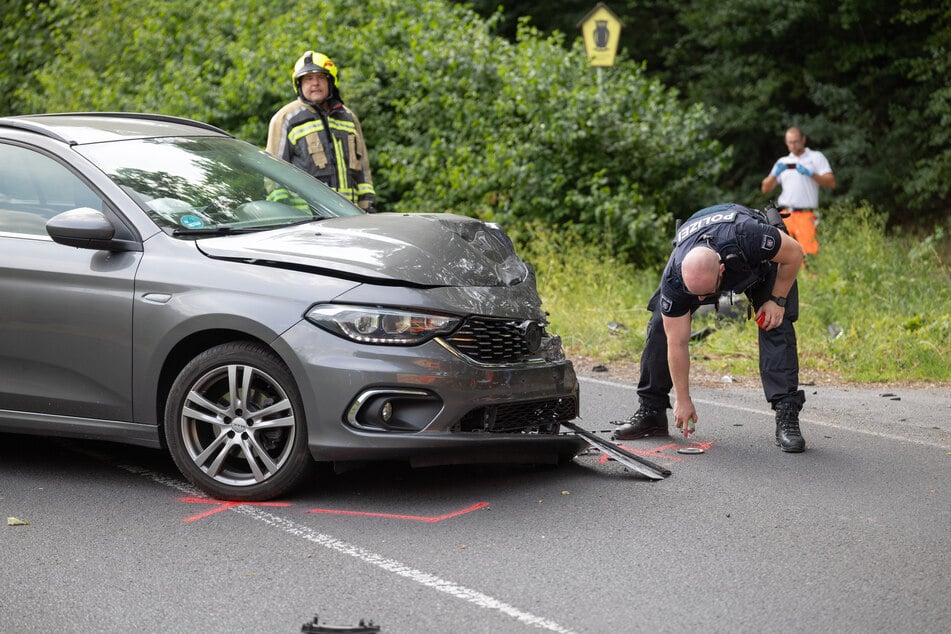 Vor Ort wurden Spuren gesichert, um den Unfall rekonstruieren zu können.