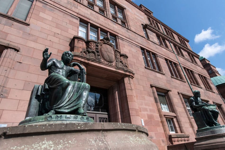 Skandal an der Uni Freiburg: Mitarbeiter soll Frauen in Toiletten gefilmt haben