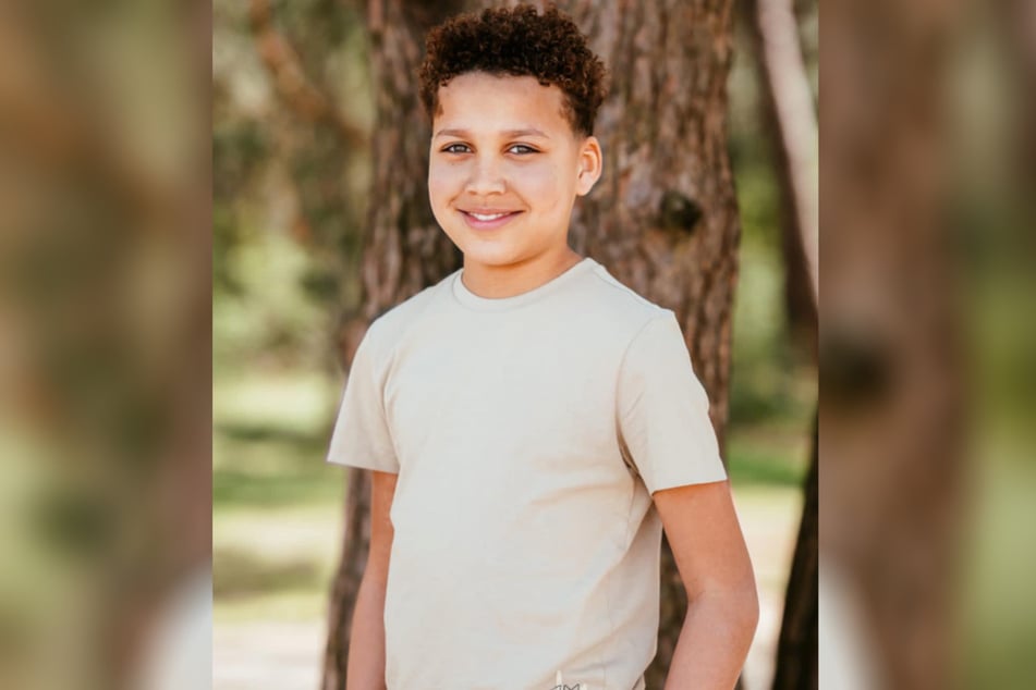 Delivio Misiedjan est décédé d'un cancer à l'âge de 12 ans.