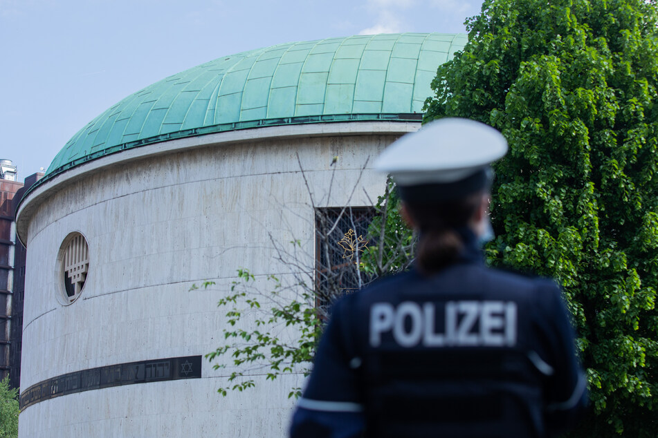 Null-Toleranz-Prinzip: Politiker kündigen nach Synagogen-Angriffen Konsequenzen an