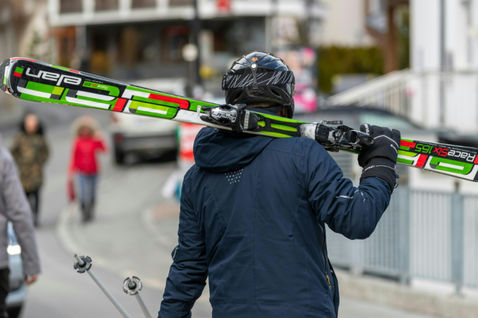 Beim Après-Ski soll es in diesem Jahr keine ausufernde Partystimmung geben. (Symbolbild)