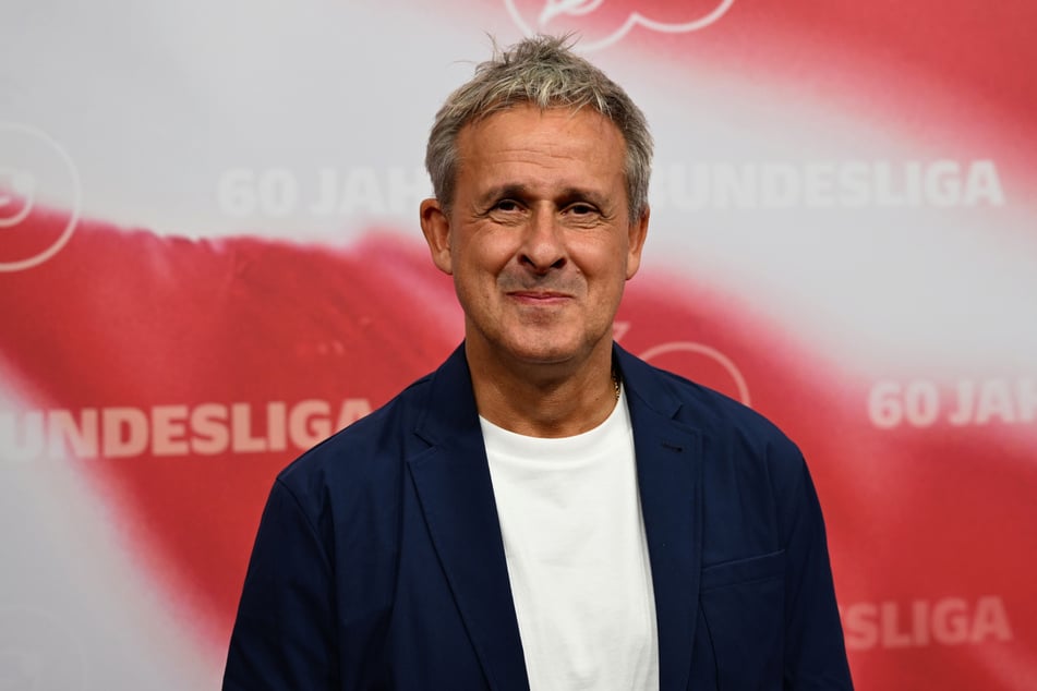 Pierre Littbarski (65) ist TV-Star Jürgen Milski (62) am Mittwoch gehörig auf den Leim gegangen.