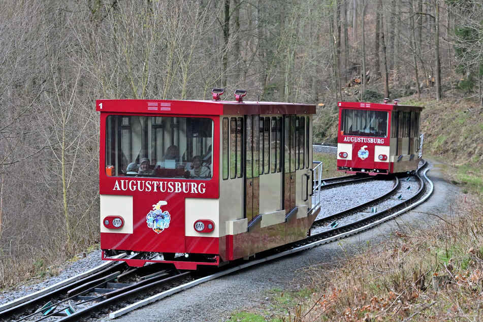Ab Montag steht die Drahtseilbahn Augustusburg für drei Wochen still.