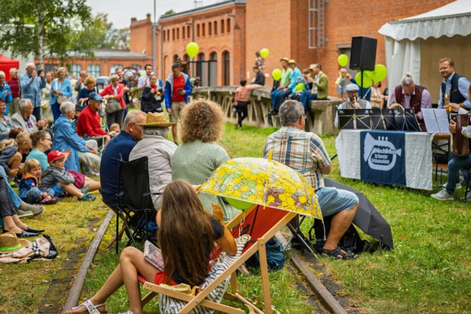 Am Sonntag gibt es ein kostenloses Picknick-Konzert im Außengelände des Industriemuseums.
