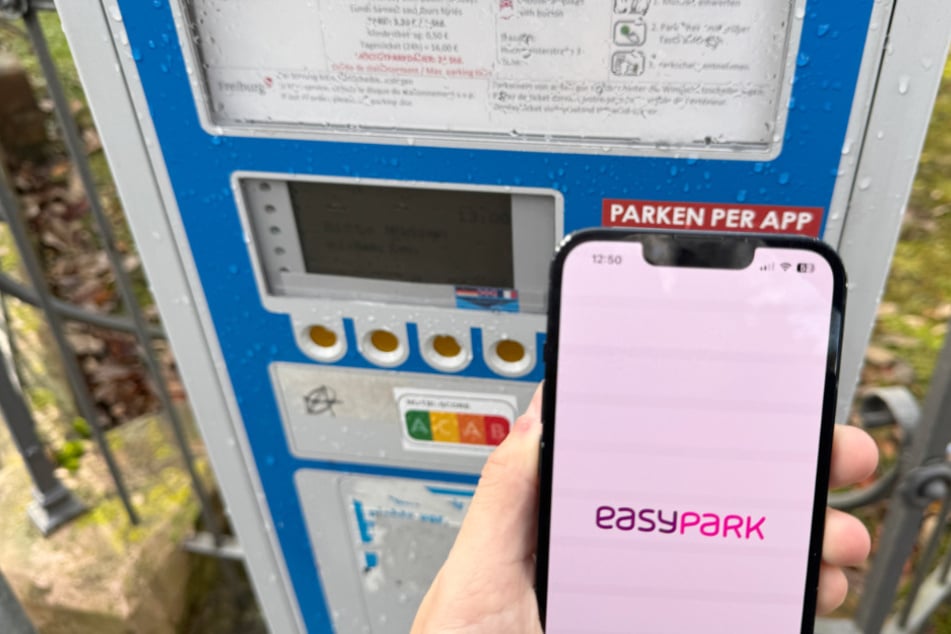 Wer den echten QR-Code scannt, wird umgehend zur "EasyPark"-App oder in den AppStore geleitet. (Symbolbild)
