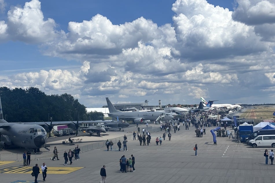 Rund 750 Aussteller aus 37 Ländern erwarten die Besucher auf der ILA.
