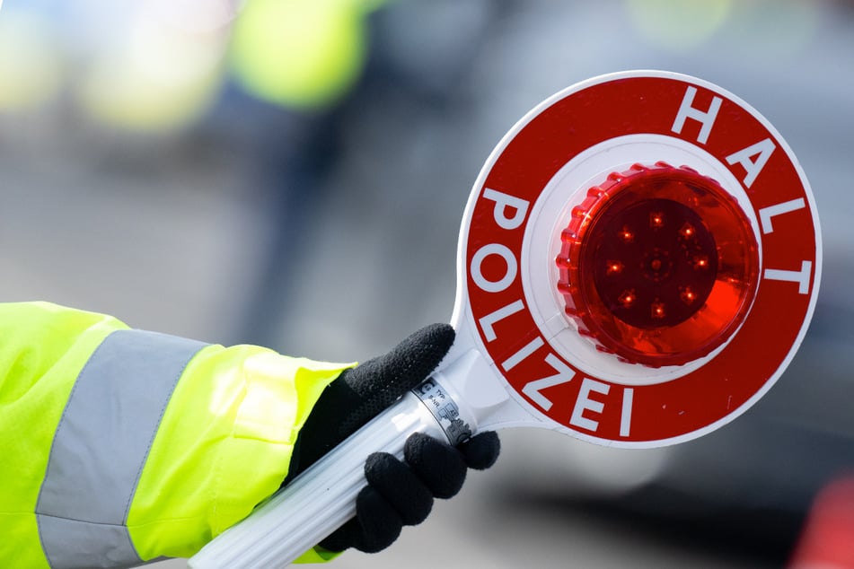 Drogen-Oma: Ungleiches Duo fällt an der Grenze auf