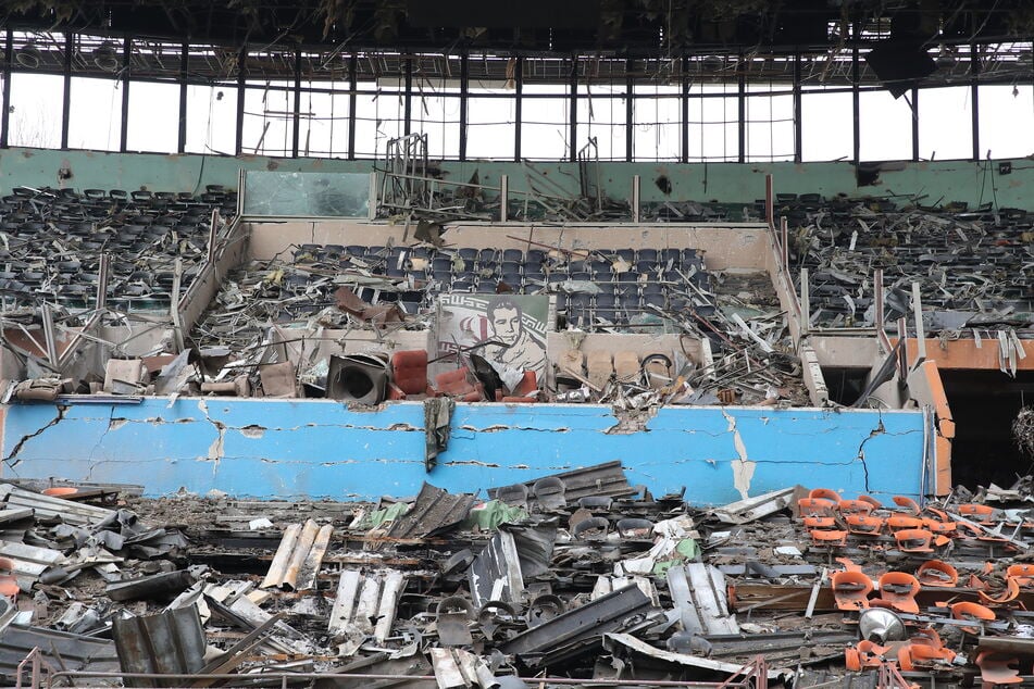 Bei Luftangriffen seien neben städtischer Infrastruktur auch Wohngebiete in Teheran bombardiert worden.