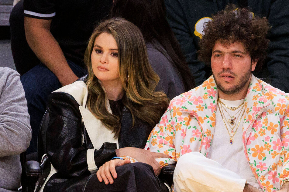 Selena Gomez and Benny Blanco made their public debut as a couple at Wednesday's Lakers-Heat game.