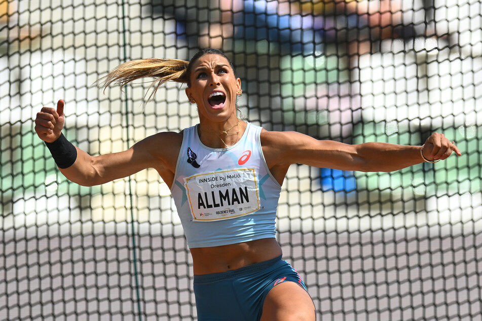 Gleich mit dem ersten Versuch warf Olympiasiegerin Valarie Allman die Bestweite und gewann.