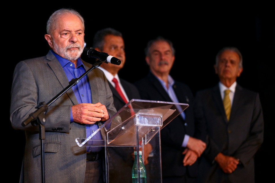 Luiz Inácio Lula da Silva (77) war bereits von 2003 bis 2011 Präsident Brasiliens. Nun wurde er erneut ins Amt gewählt.