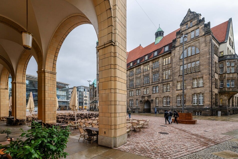 Chemnitz: Aggro-Mann randaliert in Chemnitzer Restaurant: Polizei greift durch