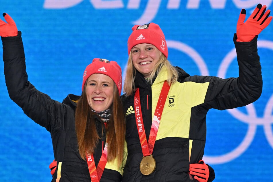 Bei den Olympischen Spielen in Peking krönten sich Victoria Carl (30, r.) und Katharina Henning (29) zu den Siegerinnen im Teamsprint.