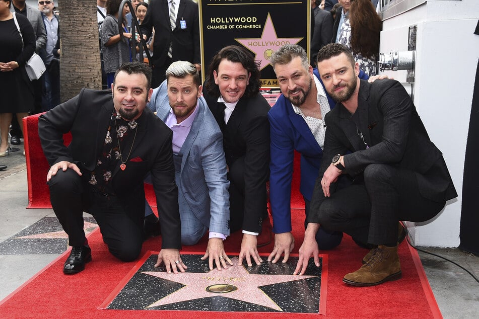 Am 30. April 2018 gab es für die Jungs von *NSYNC einen Stern auf dem "Walk of Fame". (v.l.n.r. Chris Kirkpatrick (49), Lance Bass (42), JC Chasez (44), Joey Fatone (44) und Justin Timberlake (40)).
