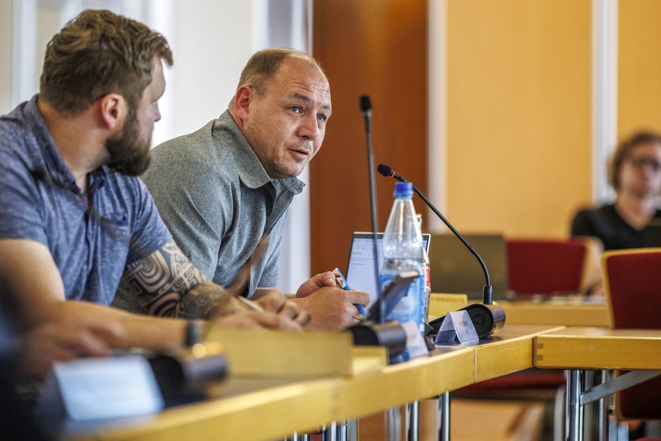 AfD-Stadtrat Marco Dittrich (38) ist skeptisch.