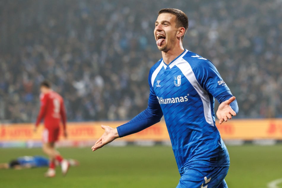 Mateusz Zukowski (24) vom 1. FCM jubelt nach seinem Treffer zum 2:0. Ihm gelang gegen Nürnberg ein Doppelpack.