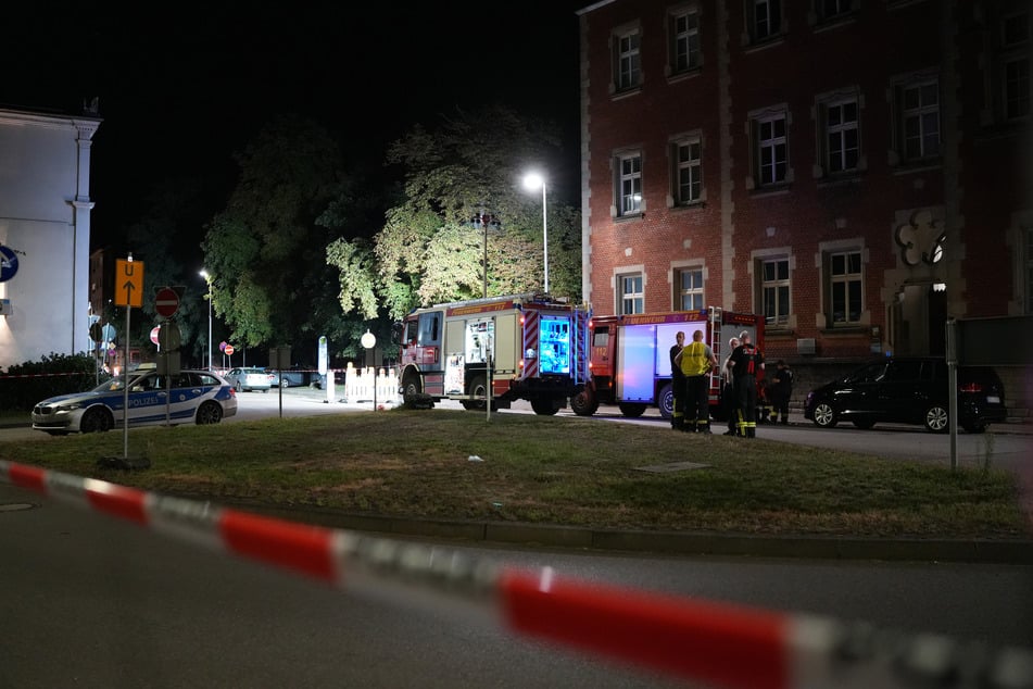 Auch die Feuerwehr unterstützte die Einsatzmaßnahmen.