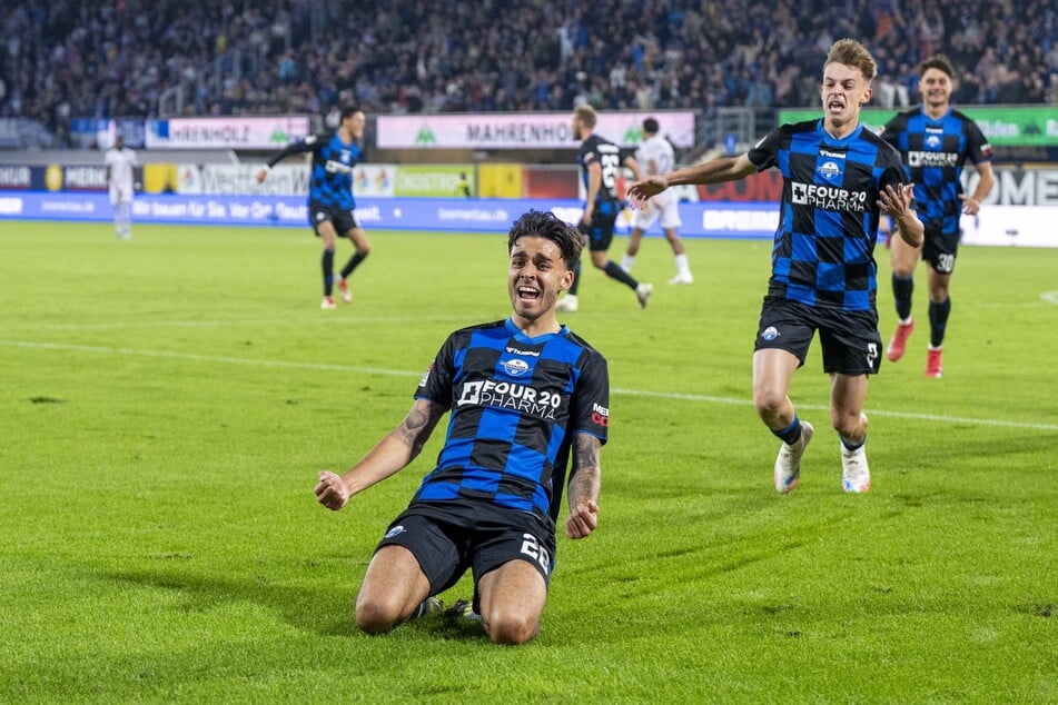 Lucas Copado (22, v.) jubelt über sein erstes Tor für Paderborn. Bis heute sein einziger Treffer in der 2. Liga. (Archivfoto)