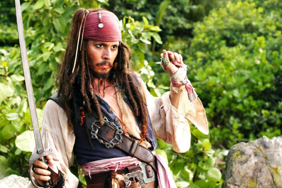 Auch Captain Jack Sparrow kehrte im vierten Teil zu Johnny Depps deutscher Stammstimme zurück.