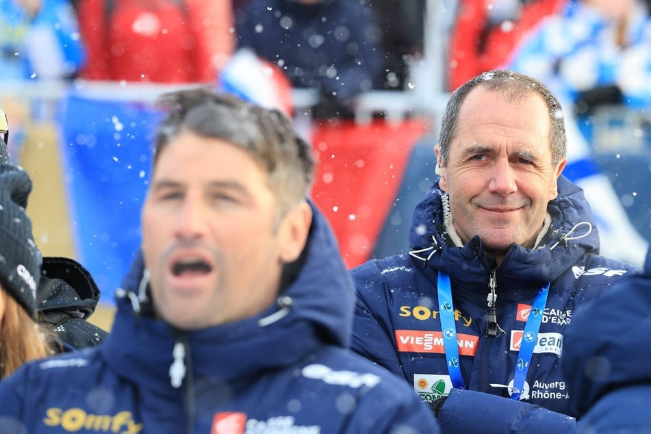 Stéphane Bouthiaux (60, r.) machte klar, dass die Französin Leistungsnachweise erbringen muss, um ins Team zu rutschen.