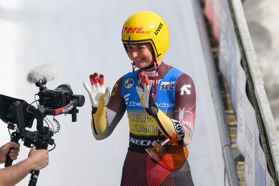 Anfang März krönte Julia Taubitz (30) sich in Altenberg zur Gesamtweltcupsiegerin.