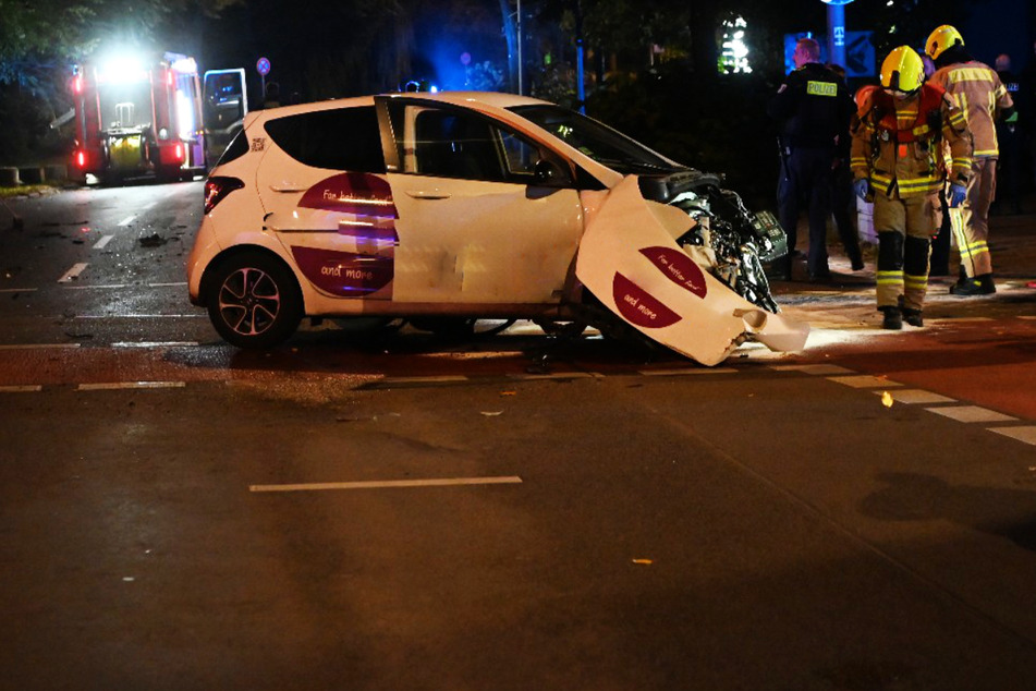 Der Fahrer des Sushi-Lieferservice musste nach dem Unfall ins Krankenhaus.