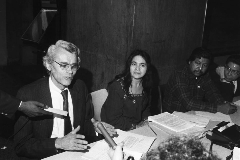 Dolores Huerta (second from l.) attends a 1973 press conference in New York City on a potential strike of California farm workers.