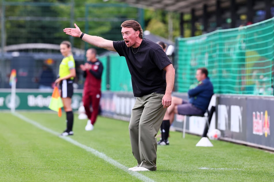 Trainer Jonas Stephan (34) hofft nun auf die Wende.