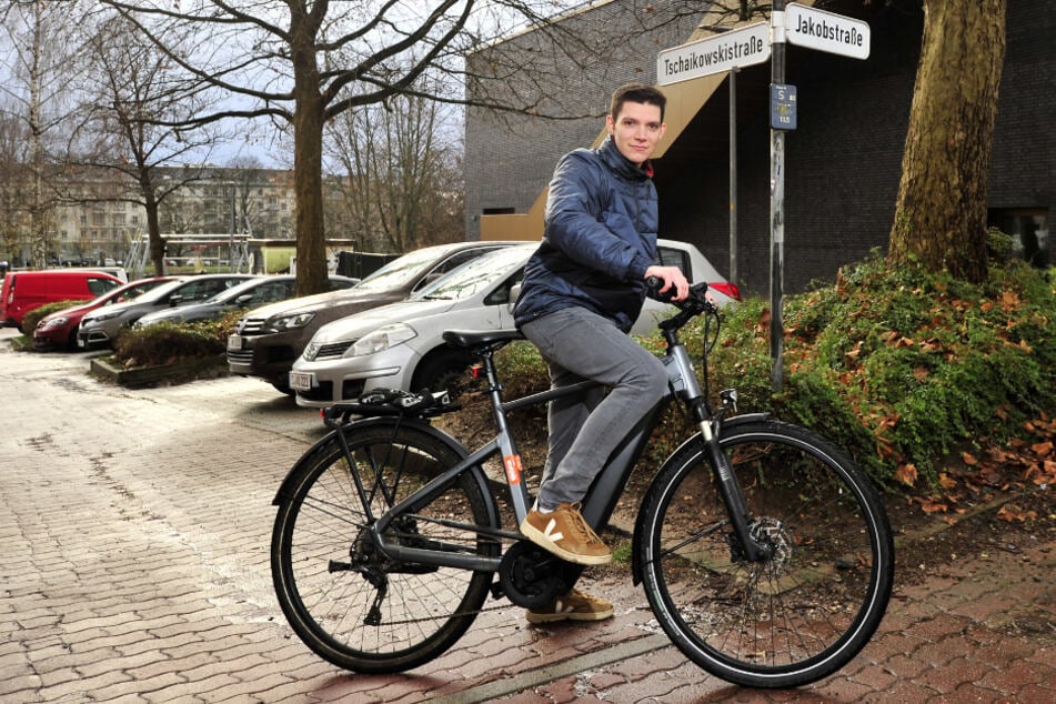 Joseph Israel (25, Grüne) sitzt seit Spätsommer im Chemnitzer Stadtrat.