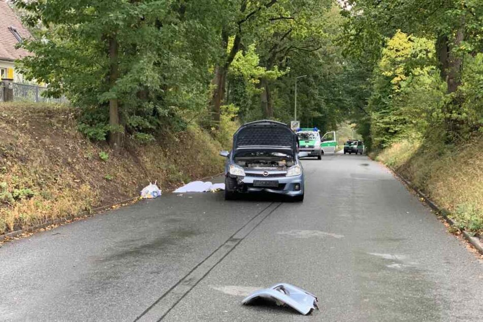 Der Autofahrer konnte nicht mehr bremsen, als plötzlich ein Mann auf die Fahrbahn fiel.