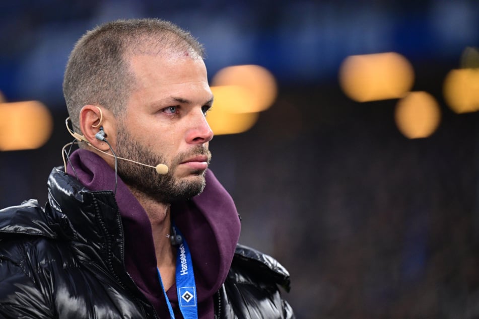 Ex-HSVer Dennis Diekmeier sprach vor dem Anpfiff über die schwere Krebserkrankung seiner Tochter Delani (14).