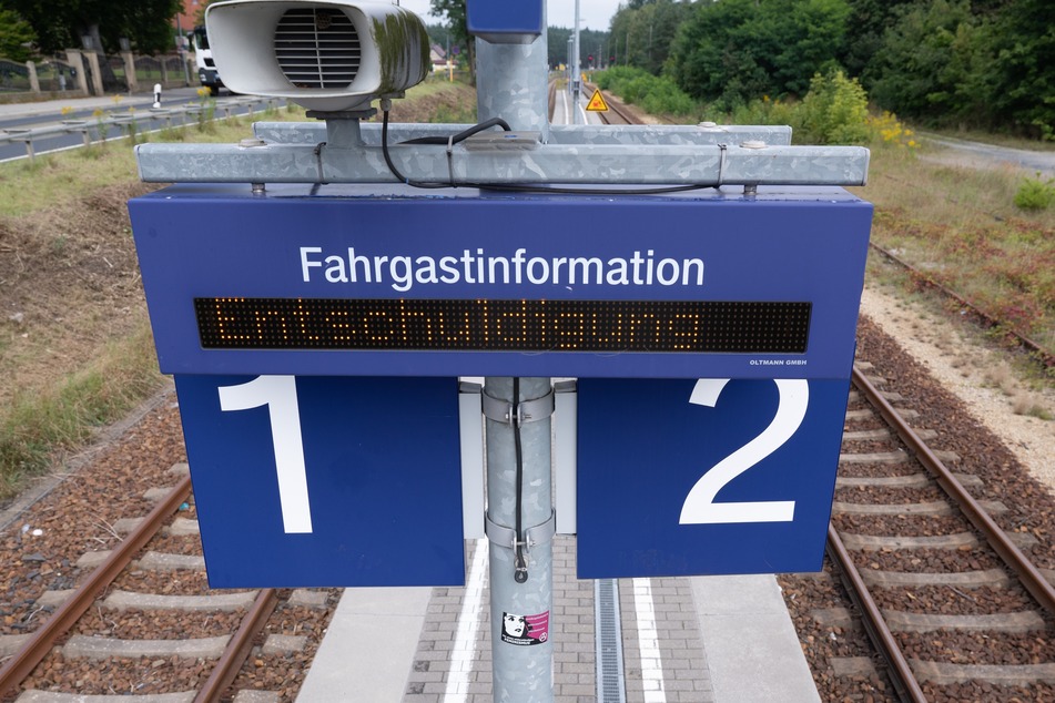 Nach bisherigen Plänen der GDL soll der Streik bis Dienstagmorgen andauern.