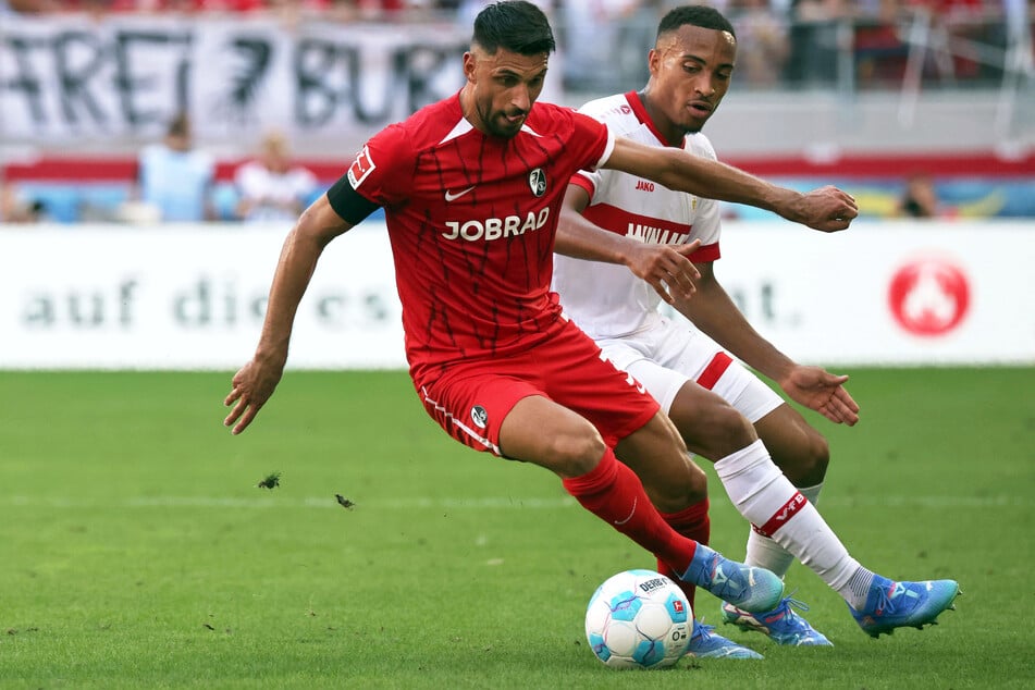 Der SC Freiburg und der VfB Stuttgart warten gespannt auf ihre Gegner in der Liga-Phase der Europa League.