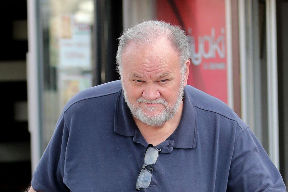 Offenbar ist während der Reise auch ein Besuch bei Thomas Markle (75) geplant.