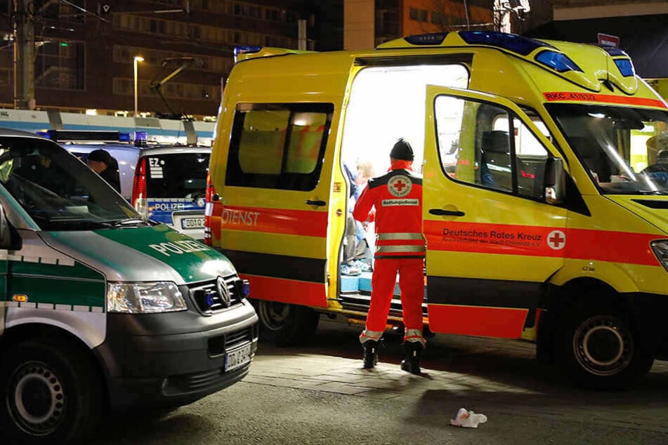 Zwei Männer wurden bei Attacken verletzt. (Archivbild)