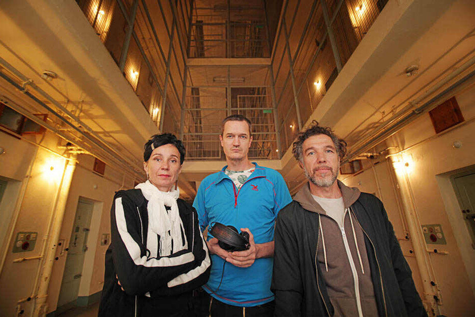 Das Dresdner Künstlerpaar Harriet Maria und Peter Meining (r.) hat das Hörspiel gemeinsam mit Sounddesigner Nikolaus Woernle (M.) entwickelt.
