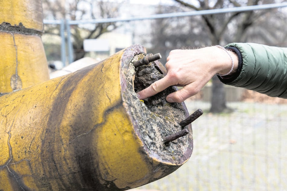 Schon seit vielen Jahren fließt kein Wasser mehr. Leitungen, Technik und Keramik sind kaputt.