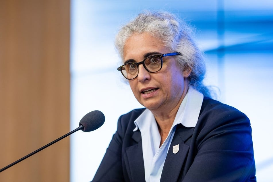 Martina Böswald (60, AfD), Anwältin des enthobenen Stuttgarter Kreisvorsitzenden Mürter, kritisierte das Vorgehen des Landesvorstandes.