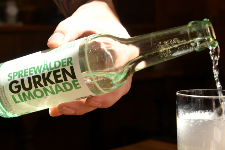 Kein Bargeld oder andere Wertsachen. Die Täter klauten nur eine Kiste Limonade (Symbolbild).