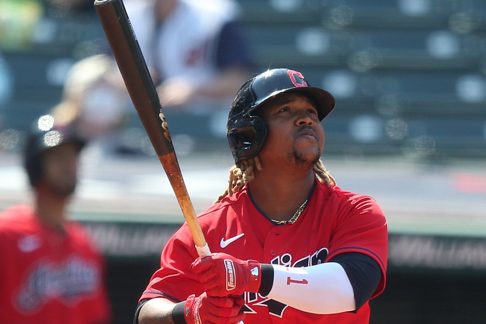 Jose Ramirez hit his 35th home run of the season in Cleveland's second-straight rout over New York on Sunday.