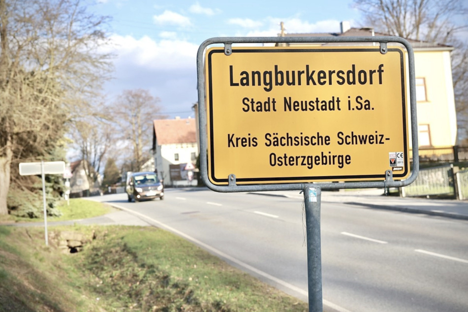 In Langburkersdorf am Rande der Sächsischen Schweiz kam es zu der Attacke.